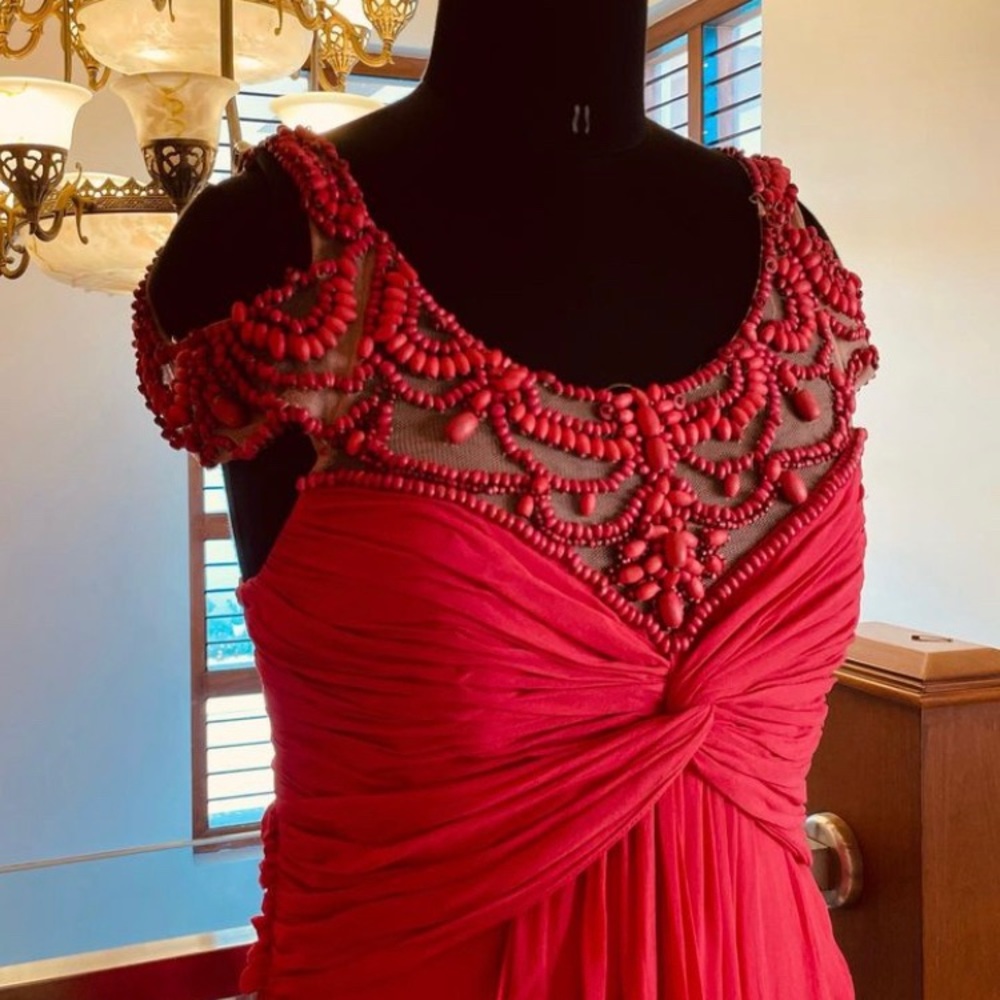 Beaded corset flowy gown NWOT - Picture 3 of 4
